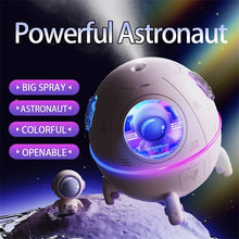 Portable Humidifier Desktop USB Astronaut Space Air Humidifier Diffuser 220ML with Colorful Led Light Stylish Gift